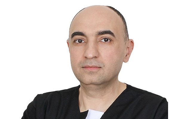 Погосов Аркадий Геннадьевич
