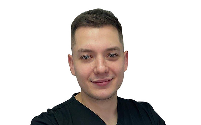 Чернушенко Артем Сергеевич