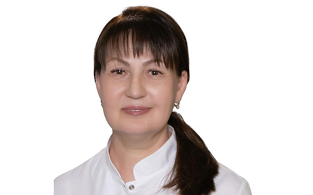 Азарова Эльвира Викторовна
