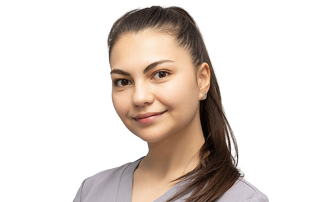 Комарова Анна Николаевна