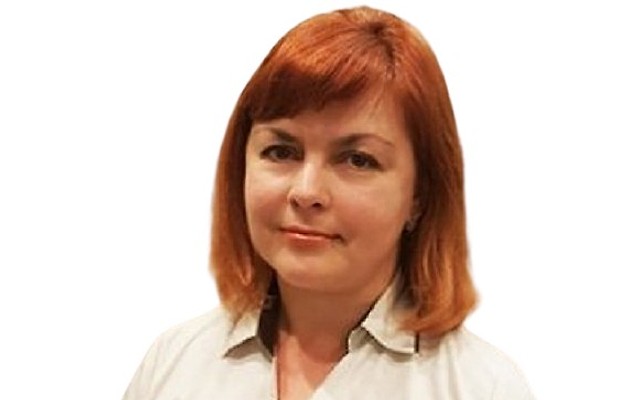 Твердохлебова Оксана Викторовна