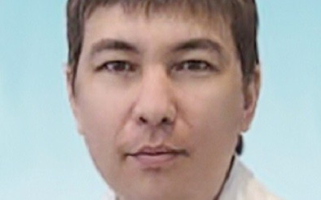 Мухамбетов Сергей Владимирович