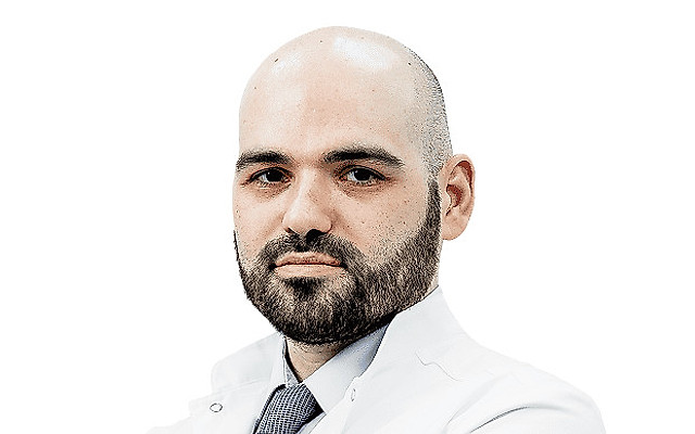 Арзуманов Амаяк Аркадьевич