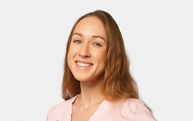 Клеоновски Юлия Юрьевна