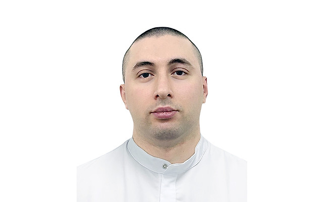 Алиханов Алихан Якупиевич