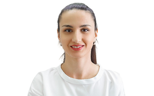 Микаелян Наира Вагановна