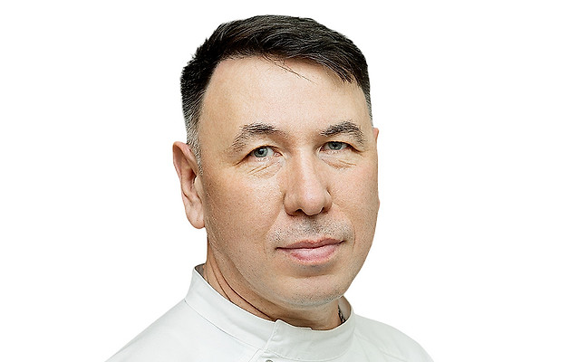 Комиссаров Михаил Юрьевич