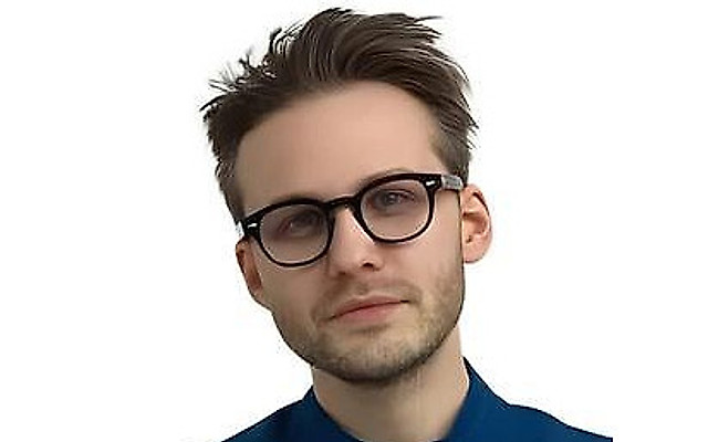 Даниелов Эдуард Олегович