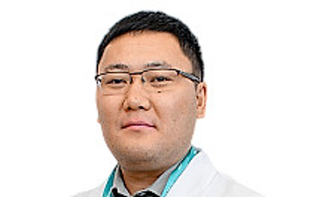 Степанов Эрдэм Баирович