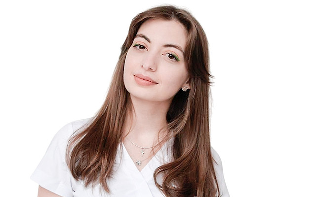 Арутюнова Арина Грачяевна
