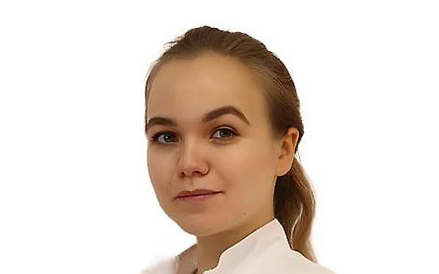 Степанова Яна Леонидовна