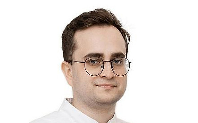 Слесаренко Вадим Евгеньевич