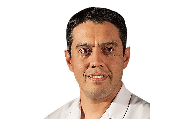 Зикиряходжаев Азиз Дилшодович