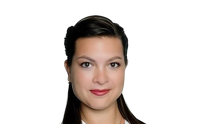 Комарова Марина Евгеньевна