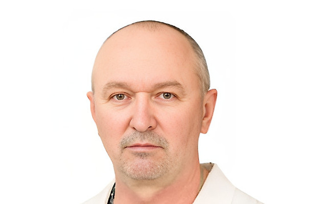 Роман Роман Васильевич