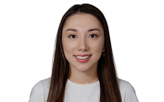 Салманова Элиза Видадиевна