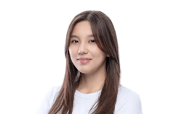 Улутова Эсмигюль Мураталиевна