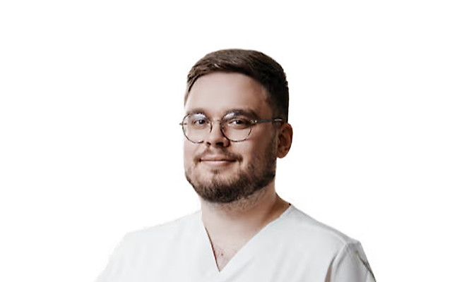 Новиков Максим Олегович