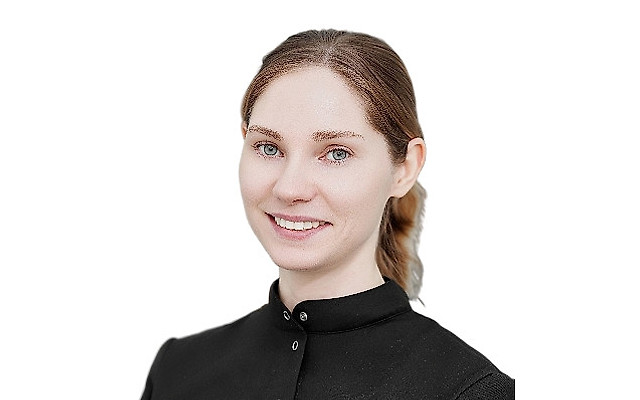 Зверева Юлия Фанильевна