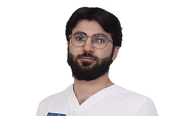 Али Ренас Бакриевич