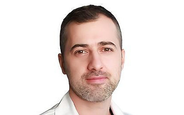 Лазарев Виктор Юрьевич