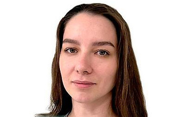 Поликарпова Лариса Юрьевна